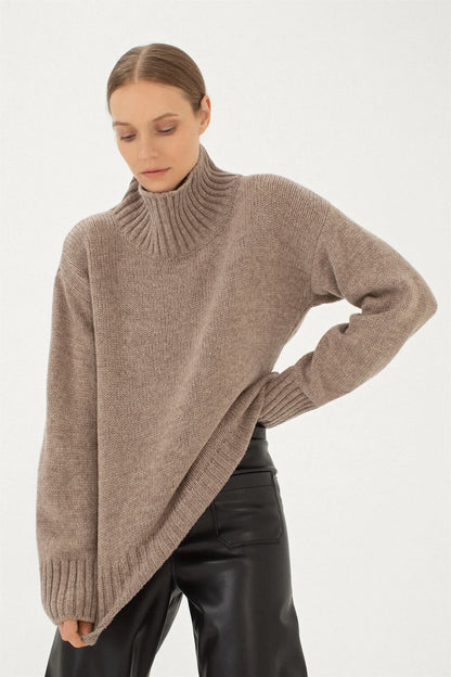 Merino & Cashmere Wool Knit Top – Soft, Cozy & Timeless Essential